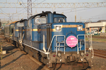 図 機関車DD51